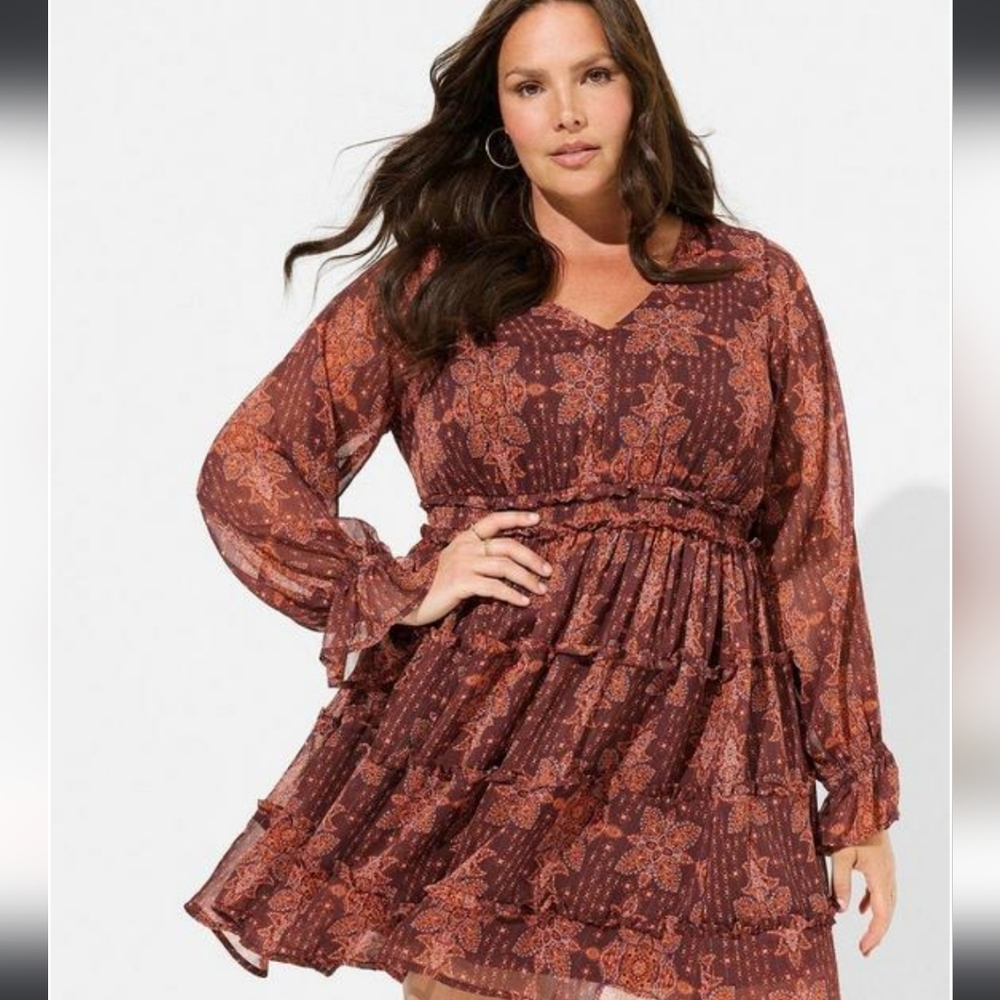 NWOT Mini Lurex Chiffon Tiered Dress